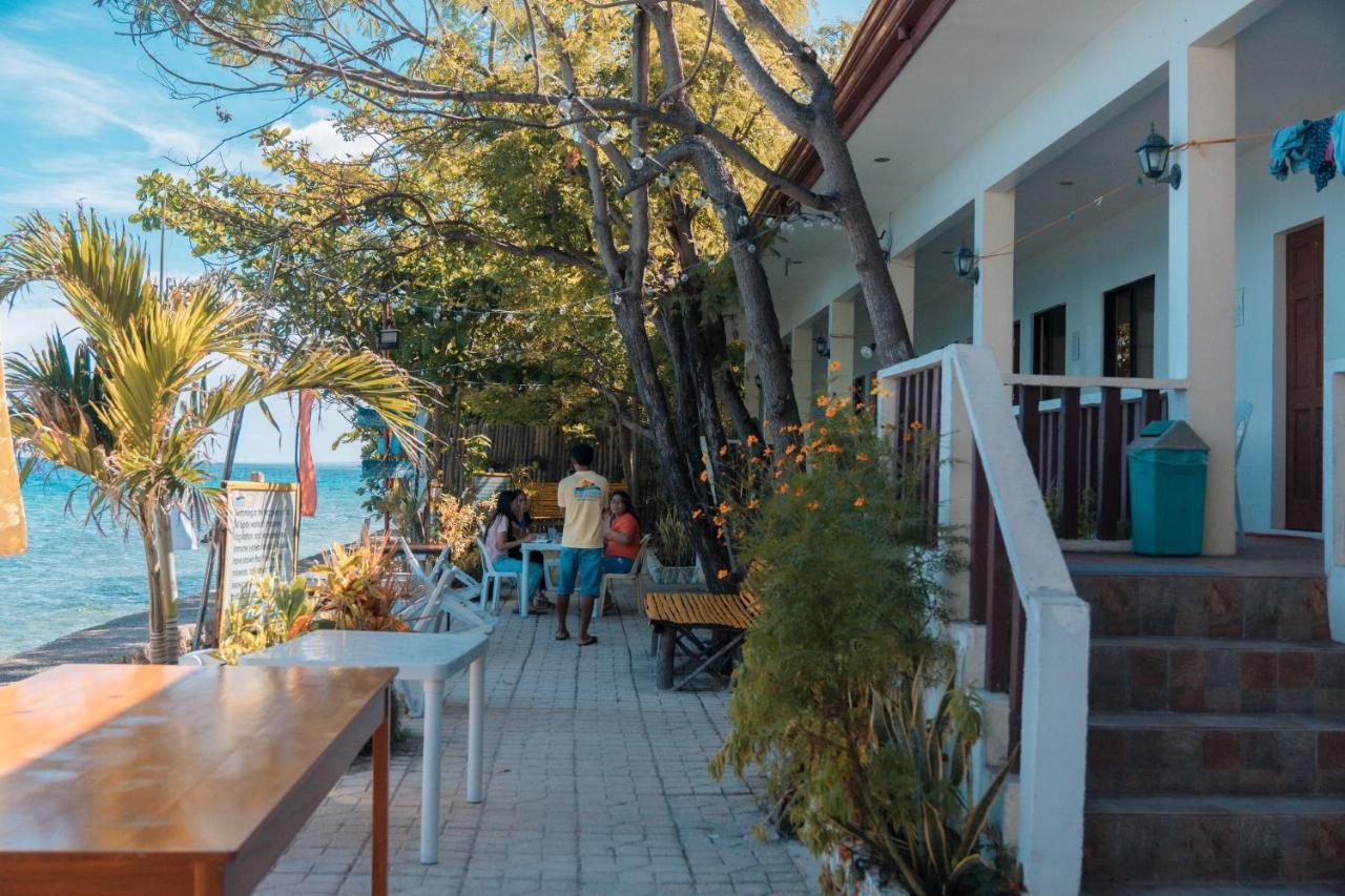 Island Front - Bangcogon Resort And Restaurant Oslob Exterior foto