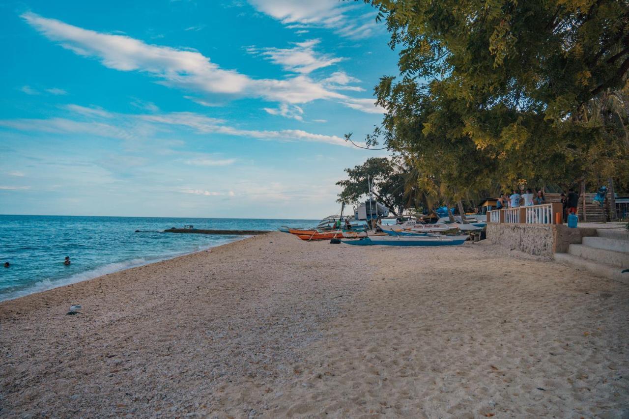 Island Front - Bangcogon Resort And Restaurant Oslob Exterior foto